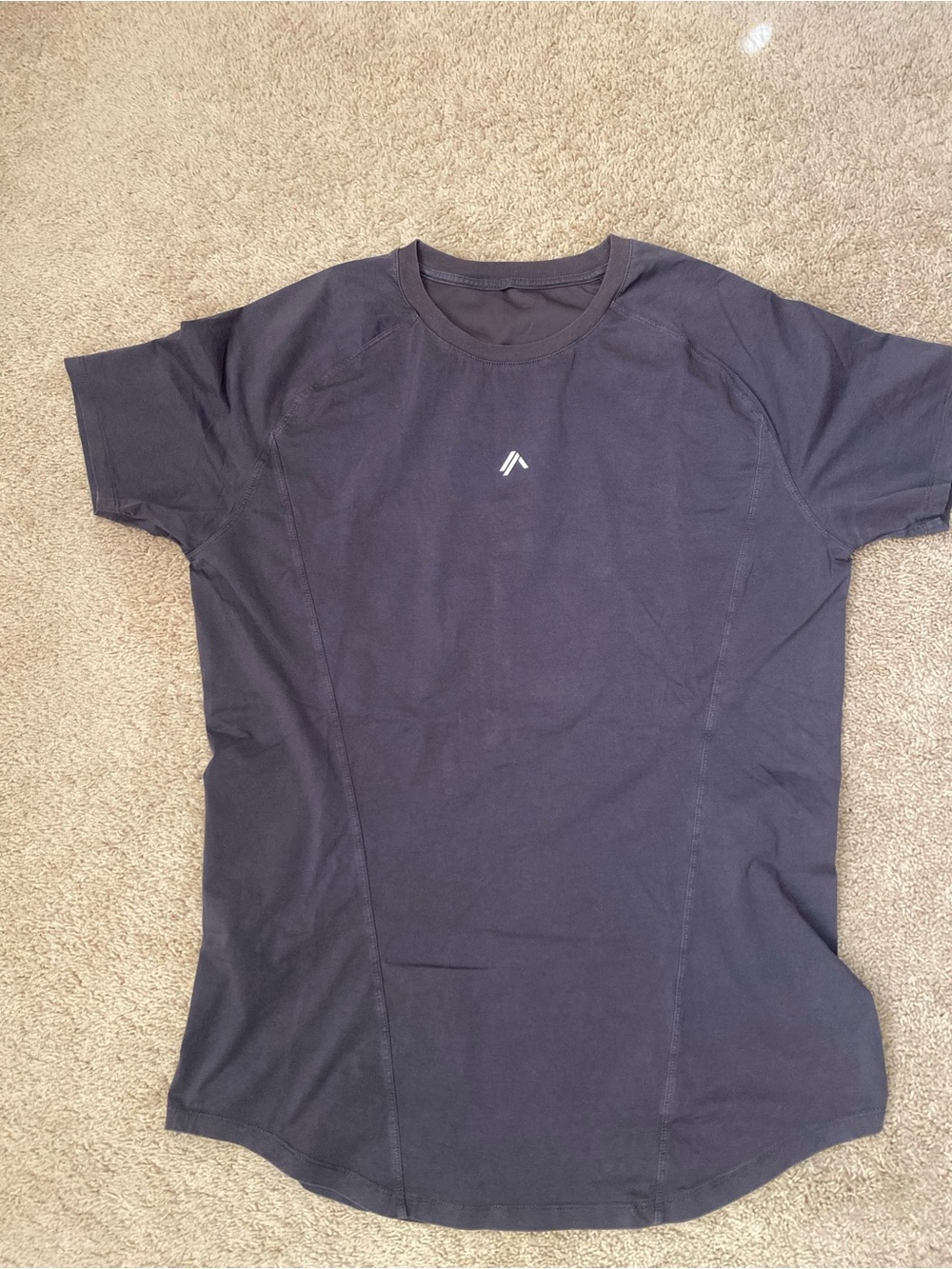 Alphalete shirt